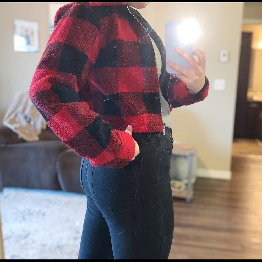 Cropped jacket